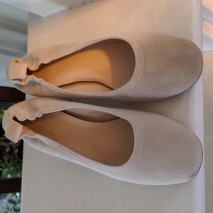 Everlane day heels